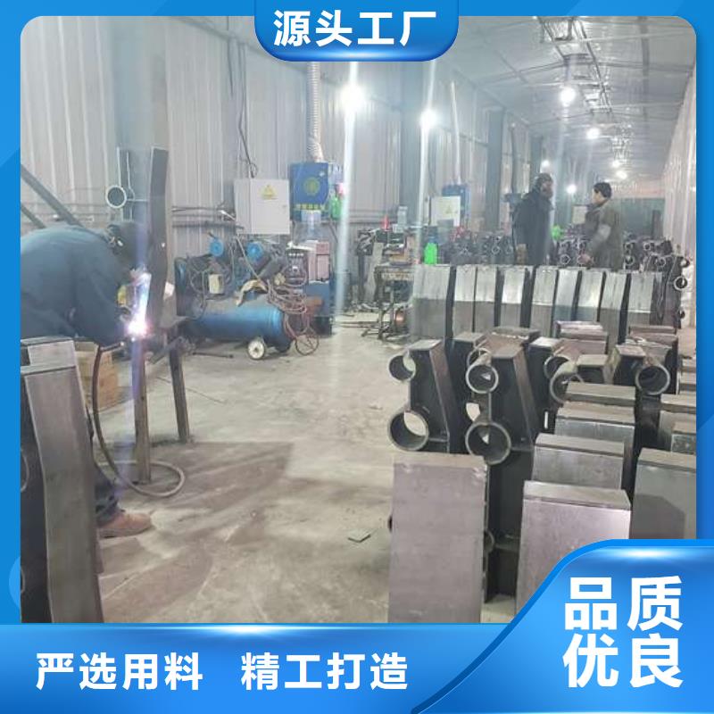 防撞護欄LED防護欄桿性價比高