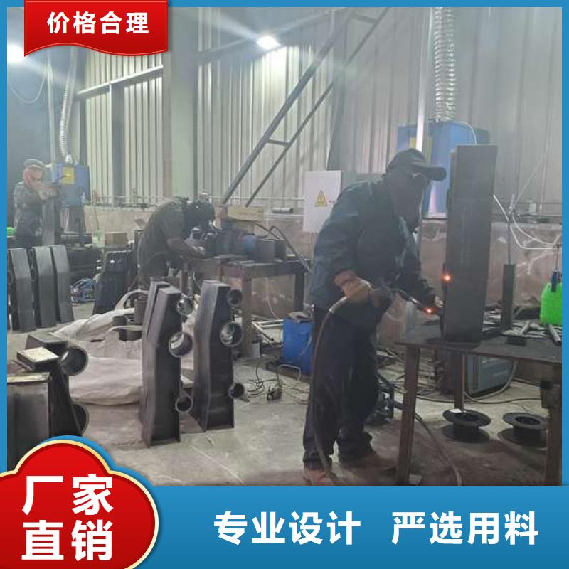 防撞護(hù)欄LED防護(hù)欄桿把實(shí)惠留給您