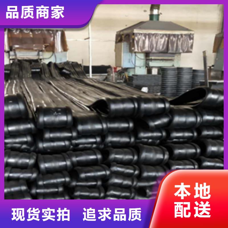 更換伸縮縫橡膠條施工隊(duì)伍