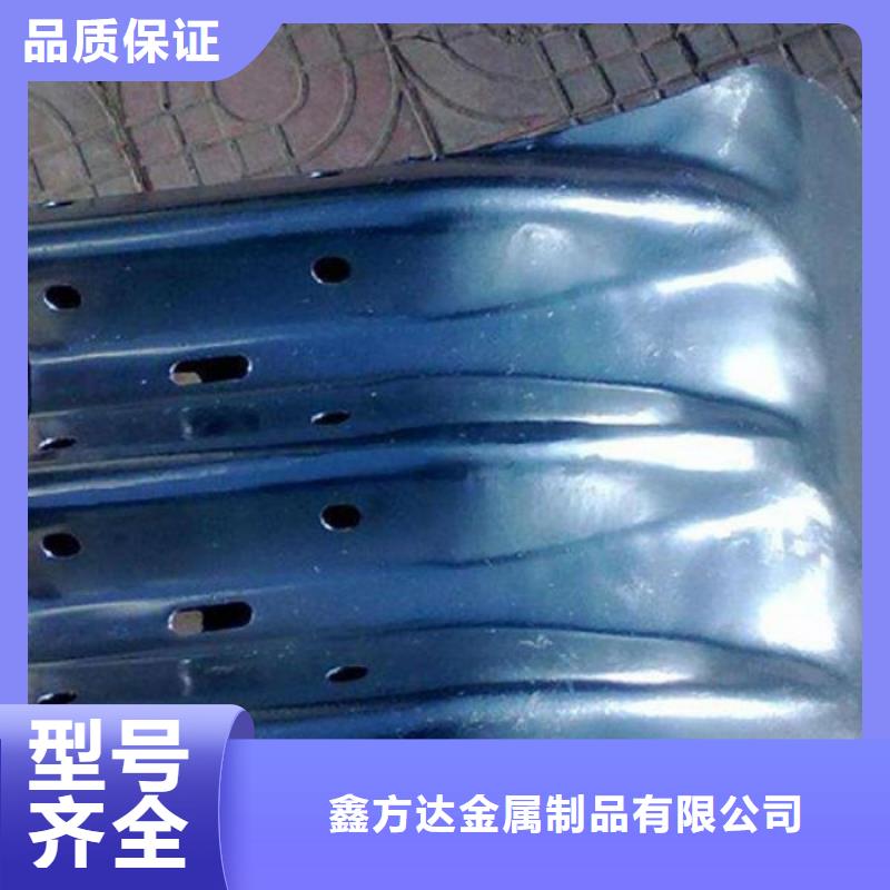 不銹鋼復(fù)合管護欄【中央分隔欄】誠信為本