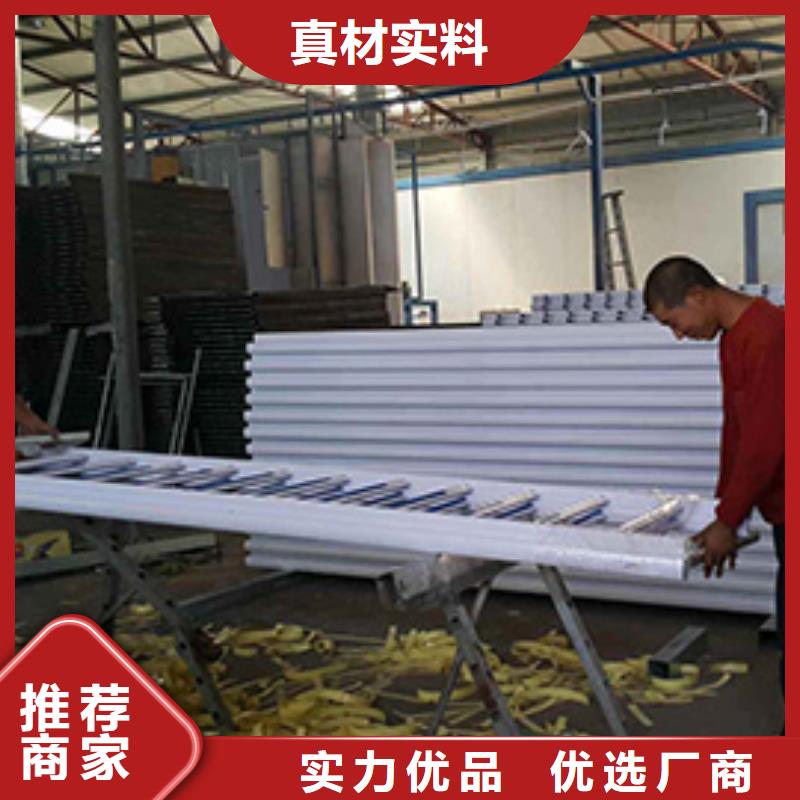 道路護(hù)欄不銹鋼復(fù)合管護(hù)欄質(zhì)量上乘