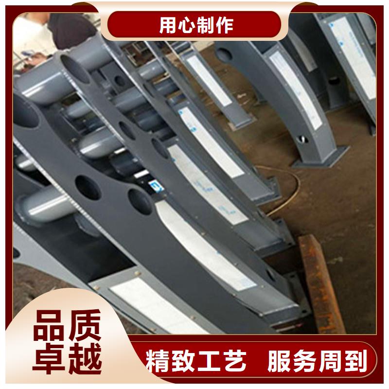 橋梁防撞護(hù)欄,不銹鋼復(fù)合管護(hù)欄細(xì)節(jié)決定品質(zhì)