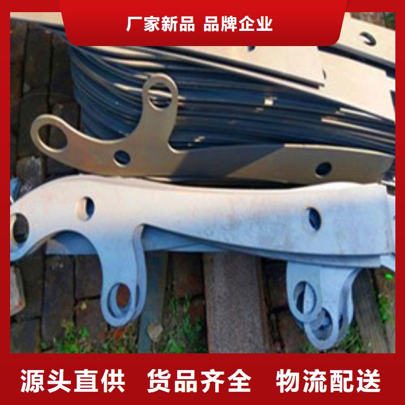 不銹鋼復(fù)合管護欄廠家報價