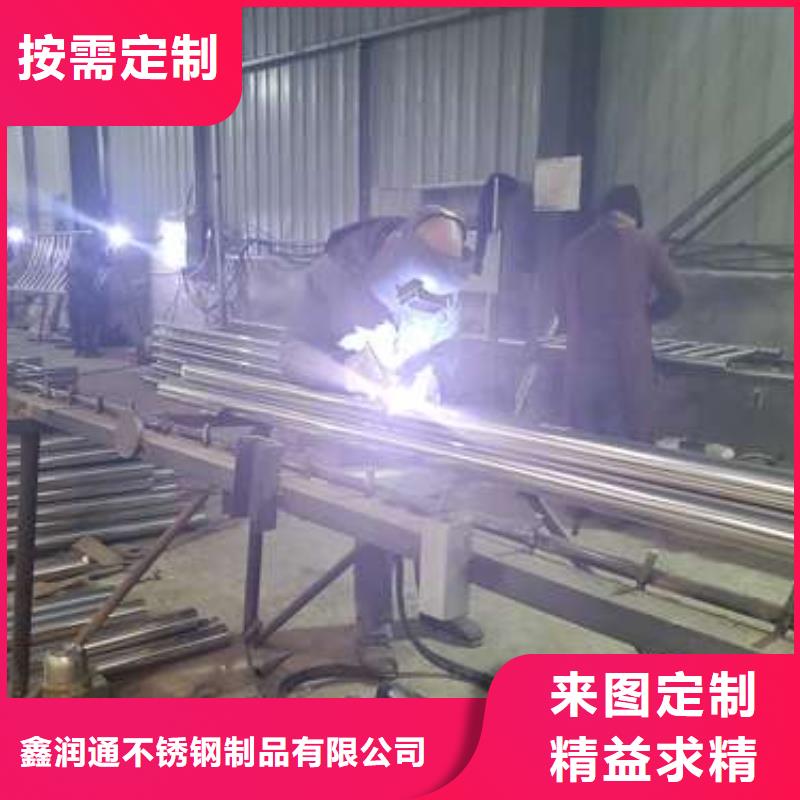 護(hù)欄防撞護(hù)欄立柱價(jià)格地道