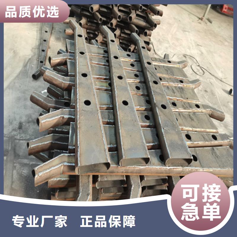 防撞护栏 q235b波形护栏板源头厂家经验丰富