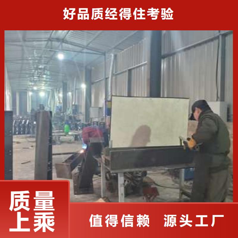 防撞护栏铝合金护栏多年实力厂家