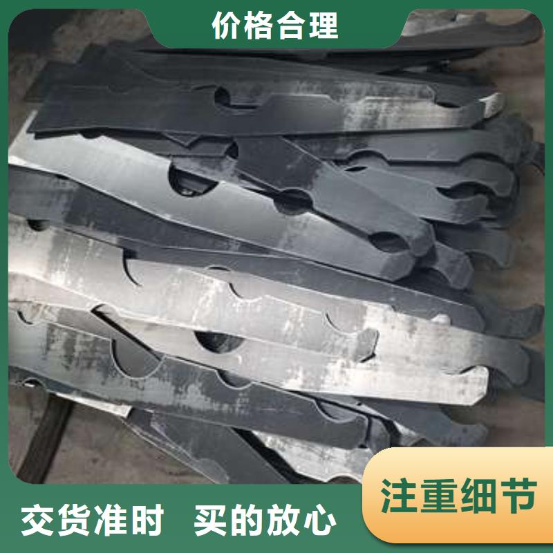防撞護欄,201不銹鋼復合管廠家現(xiàn)貨批發(fā)