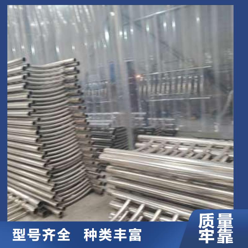 防撞護(hù)欄道路護(hù)欄現(xiàn)貨