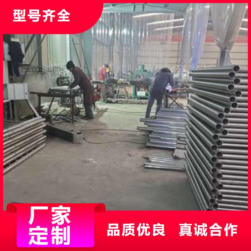 防撞護(hù)欄,燈光護(hù)欄品質(zhì)信得過(guò)