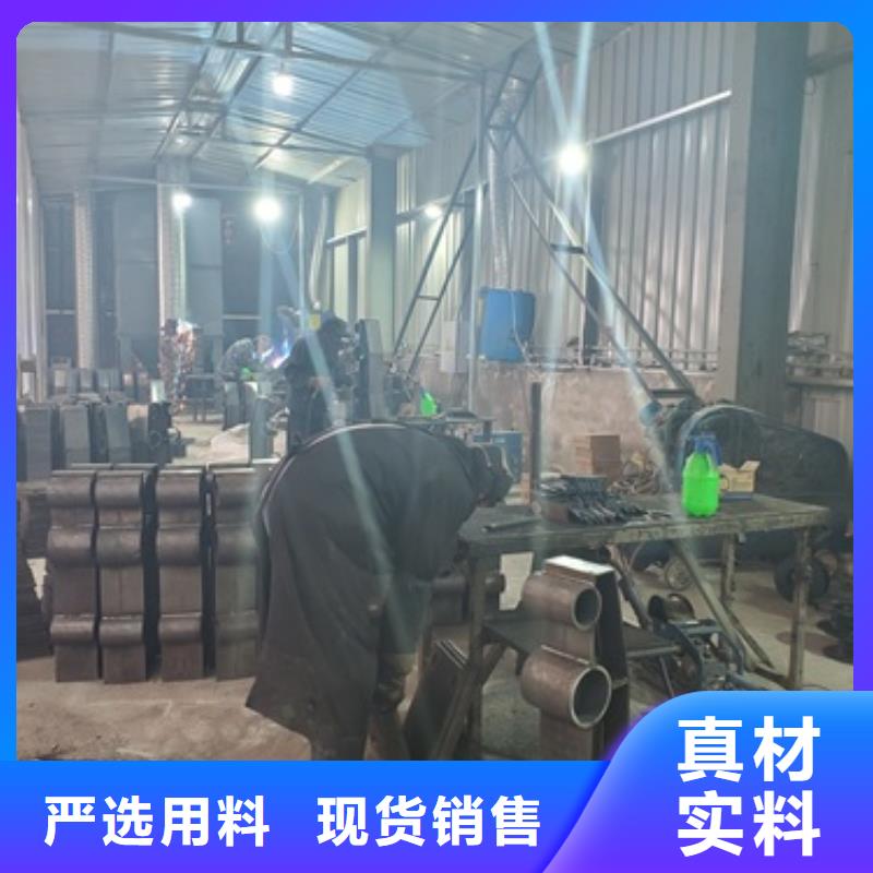 防撞护栏铝合金护栏严格把控每一处细节