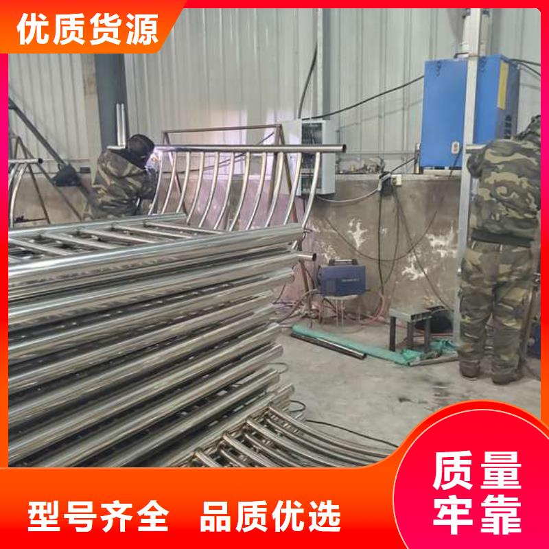 防撞護(hù)欄LED防護(hù)欄桿真實(shí)拍攝品質(zhì)可靠