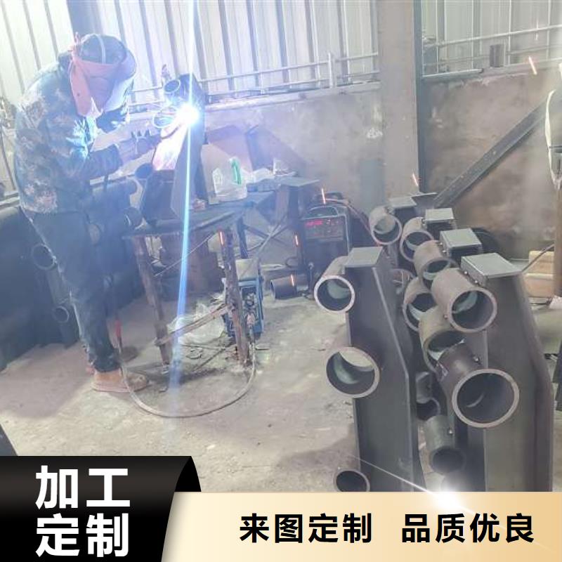防撞護(hù)欄鍍鋅管護(hù)欄快速生產(chǎn)