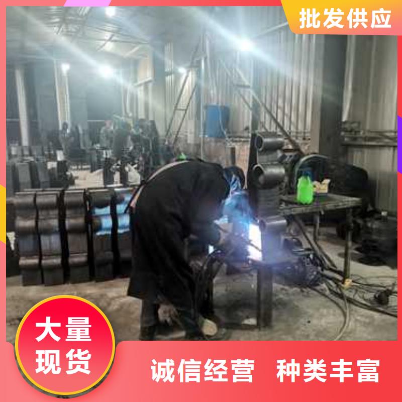  防撞護欄研發(fā)生產(chǎn)銷售