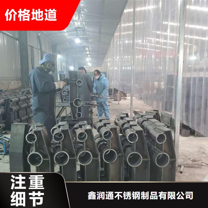 防撞護(hù)欄燈光防撞護(hù)欄技術(shù)先進(jìn)