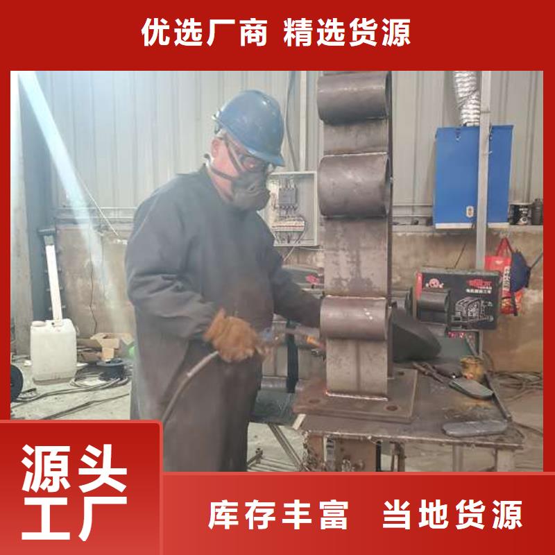 防撞護(hù)欄燈光護(hù)欄滿足多種行業(yè)需求