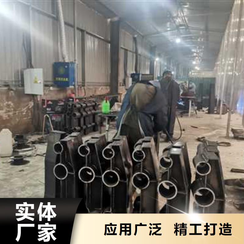 防撞護(hù)欄鍍鋅噴塑防撞欄實(shí)力派廠家