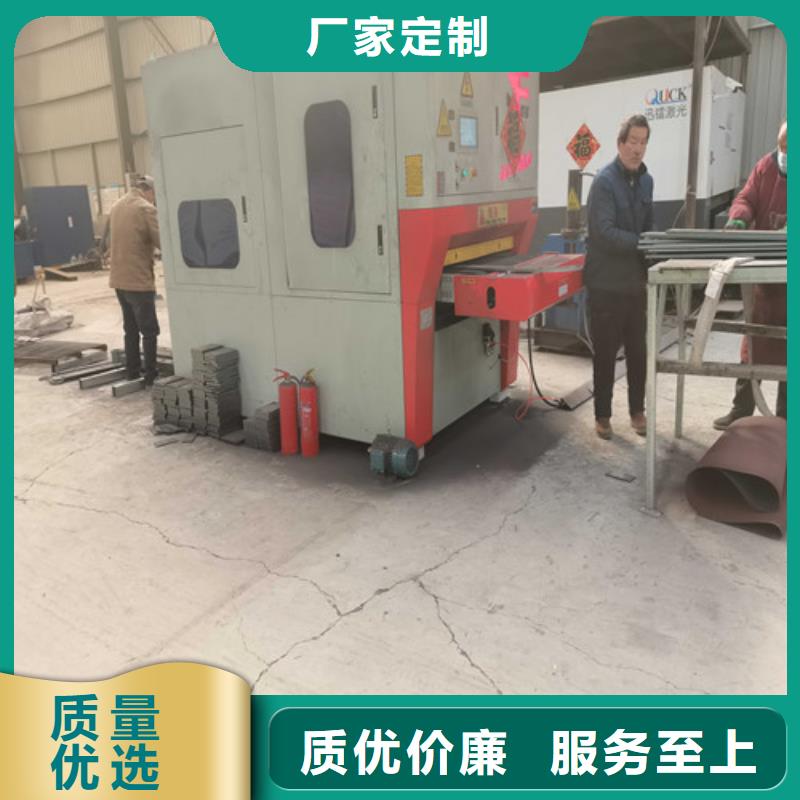 護(hù)欄,304不銹鋼復(fù)合管技術(shù)先進(jìn)