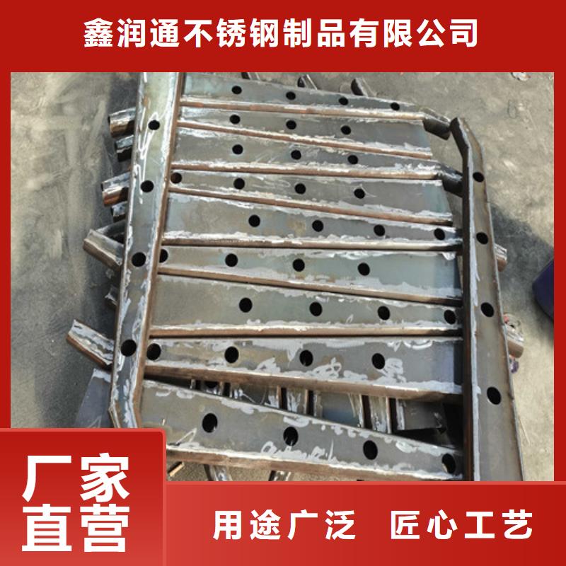 護(hù)欄橋梁防撞護(hù)欄多種規(guī)格庫存充足