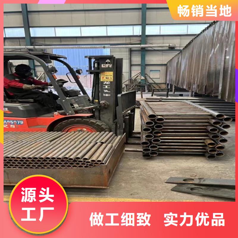 【不銹鋼復(fù)合管護(hù)欄_鍍鋅波形護(hù)欄歡迎來廠考察】