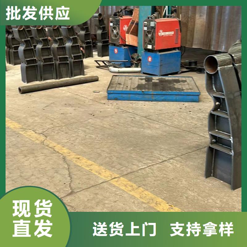 不銹鋼復(fù)合管護(hù)欄【高速開口欄網(wǎng)】應(yīng)用廣泛