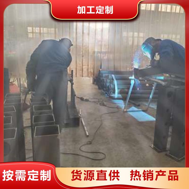 不銹鋼復(fù)合管護(hù)欄棧道護(hù)欄廠現(xiàn)貨采購(gòu)