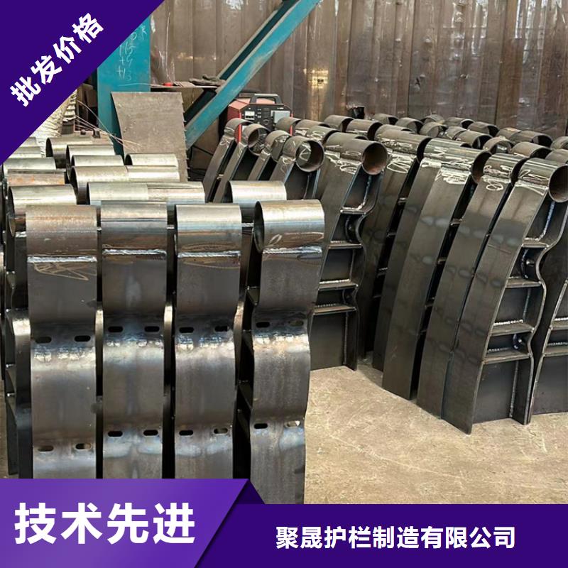 橋梁護(hù)欄廠家專業(yè)的生產(chǎn)廠家