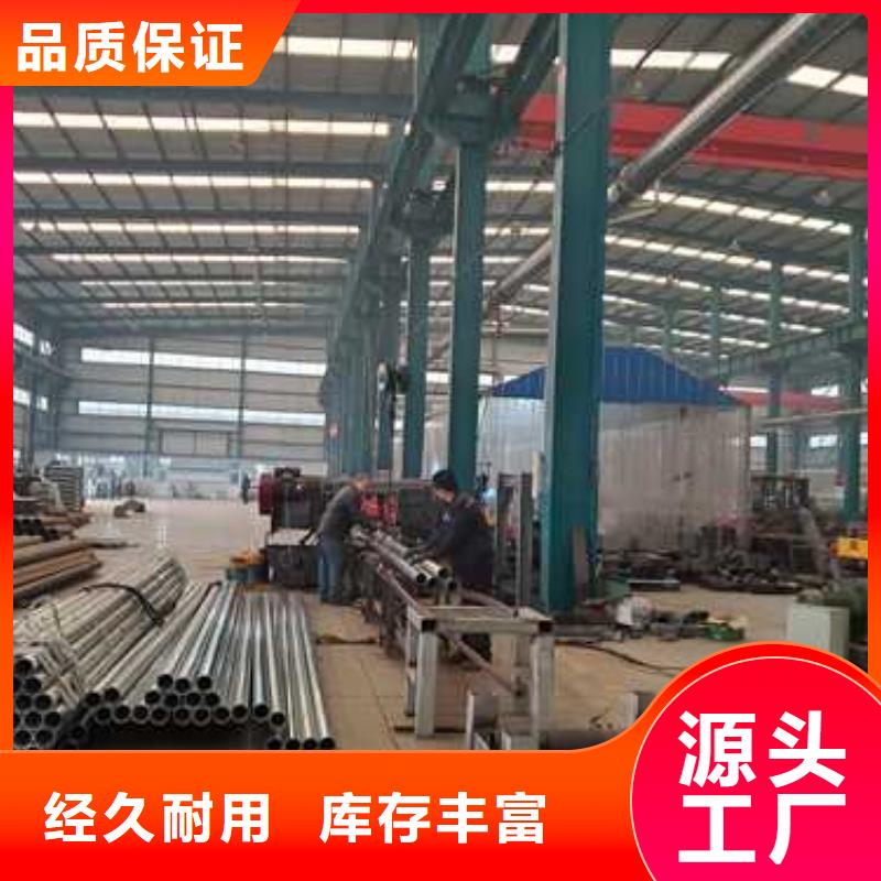 橋梁護(hù)欄廠家_河堤護(hù)欄廠家直發(fā)