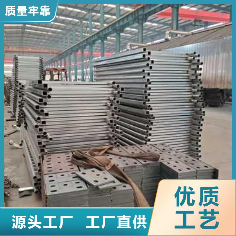 優(yōu)選：不銹鋼復(fù)合管護欄廠家