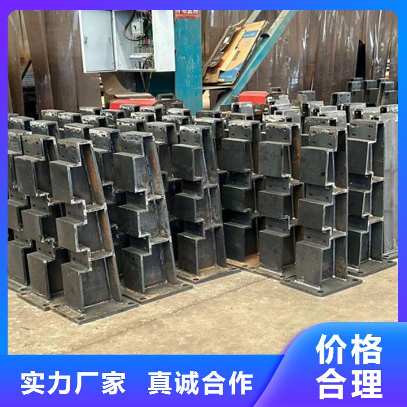  护栏保质保量