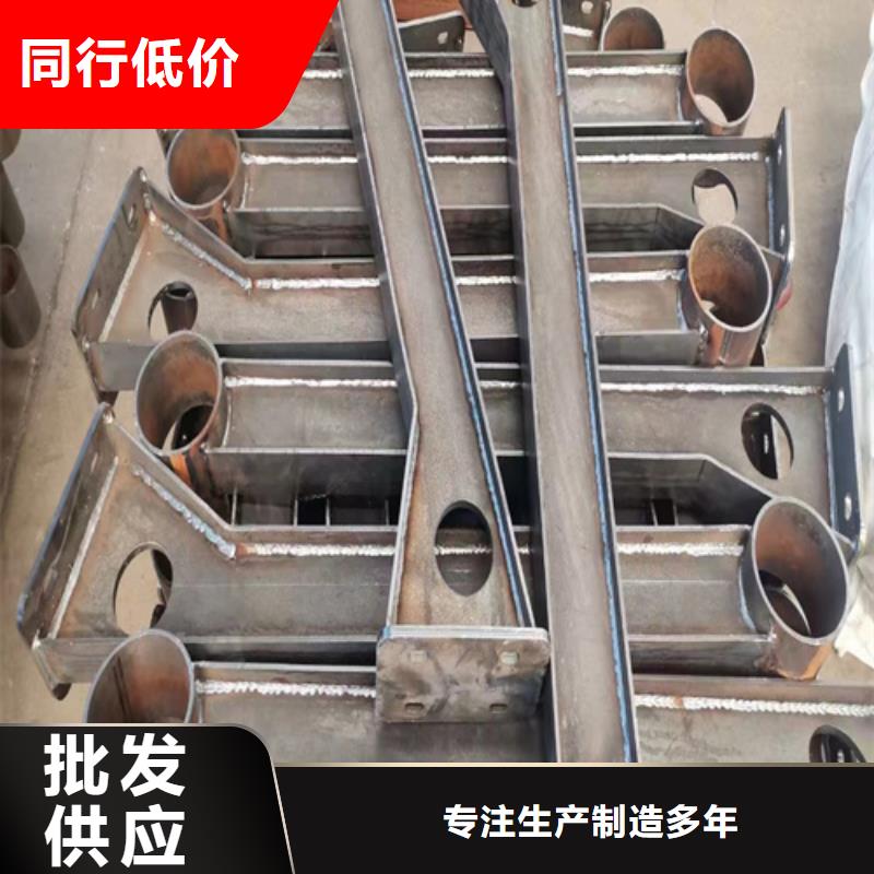 護(hù)欄-【不銹鋼復(fù)合管護(hù)欄廠】好產(chǎn)品不怕比