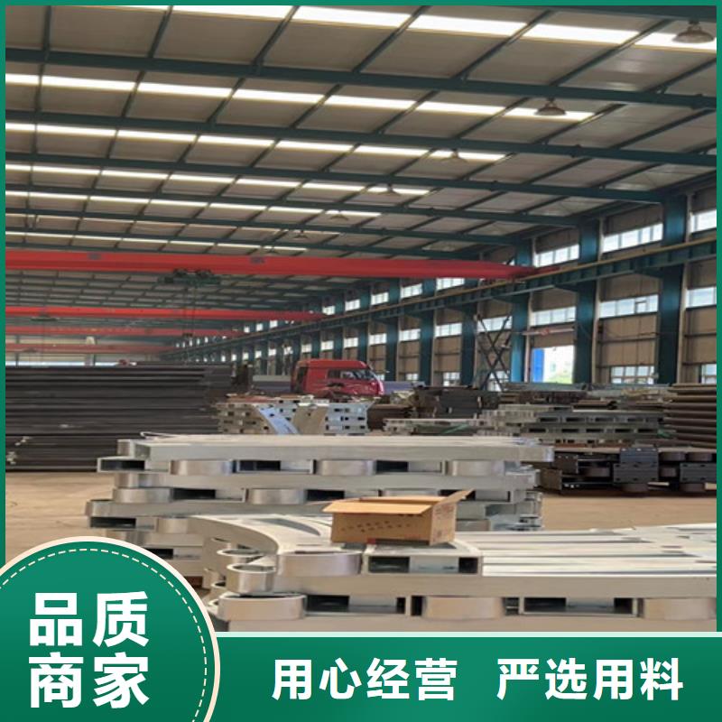 護(hù)欄棧道護(hù)欄廠專業(yè)生產(chǎn)團(tuán)隊(duì)