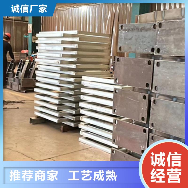  护栏多种工艺