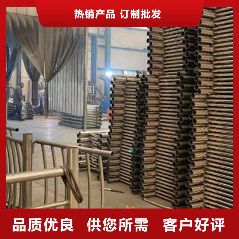  護(hù)欄質(zhì)保一年