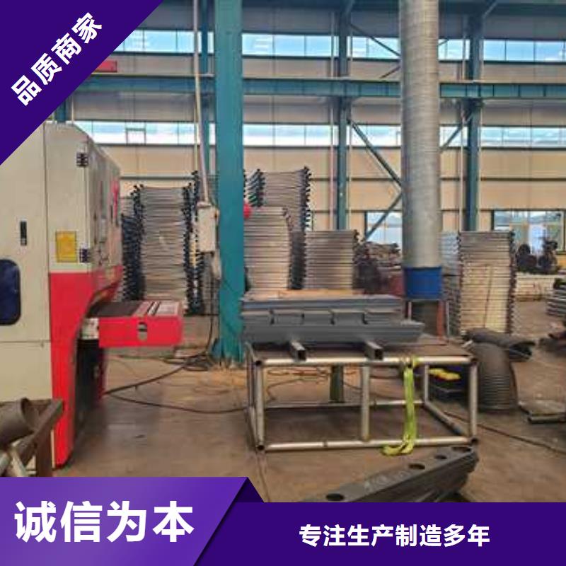 护栏q235b波形护栏板厂家精选