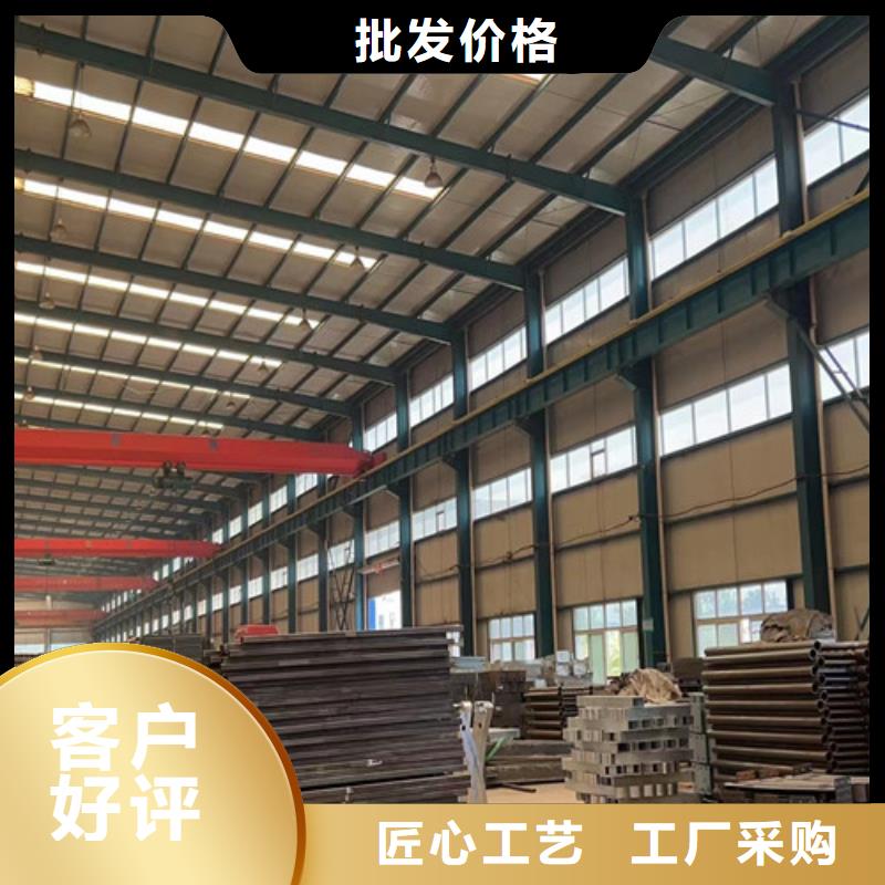 護(hù)欄,燈光防撞護(hù)欄供貨及時