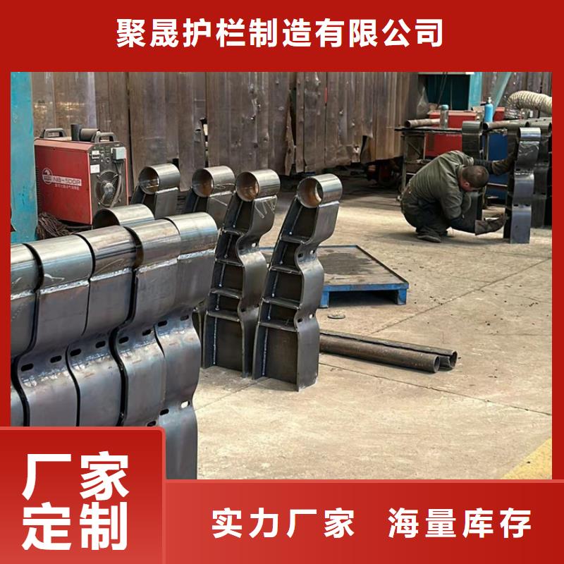 护栏专注产品质量与服务