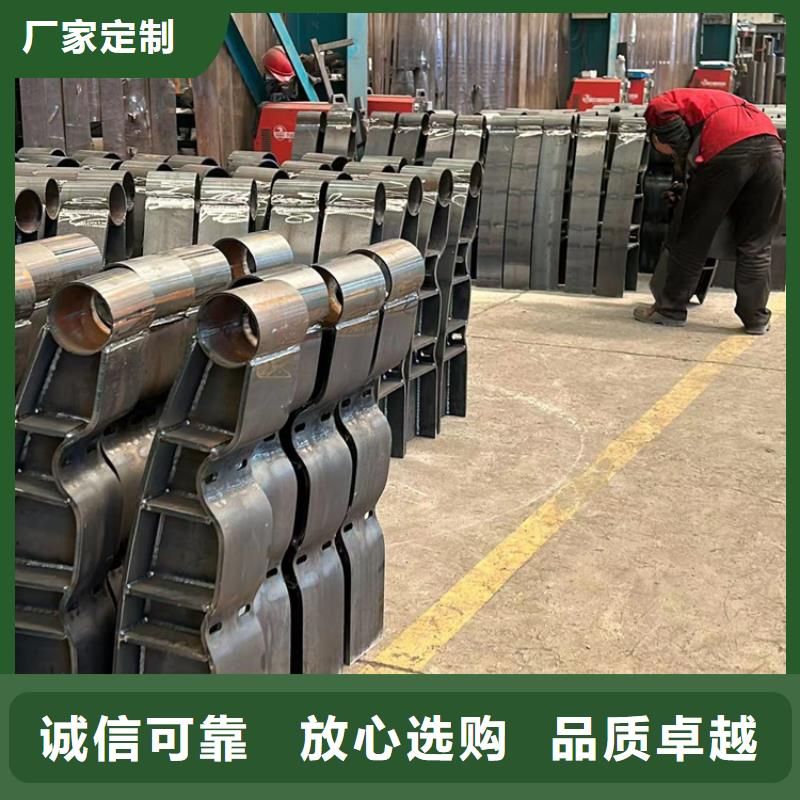 護欄-中央分隔欄定制零售批發(fā)
