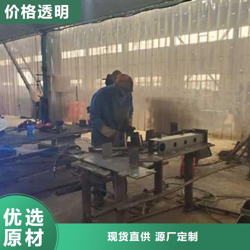 護欄 橋梁護欄廠源頭廠家經(jīng)驗豐富