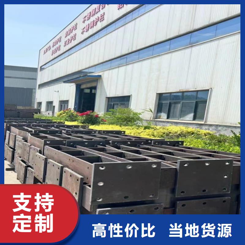  護(hù)欄真實拍攝品質(zhì)可靠