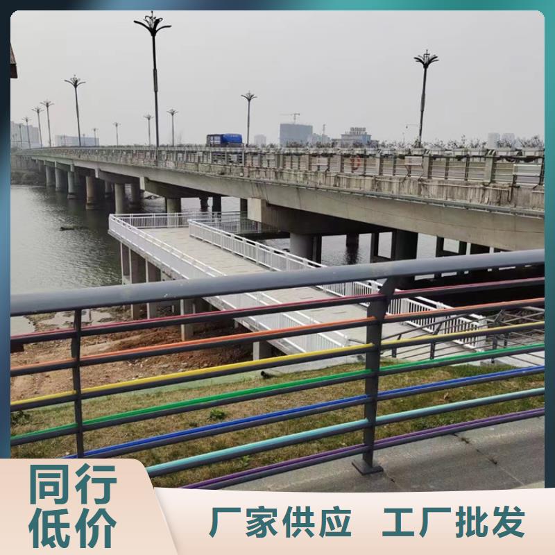 護(hù)欄1防撞護(hù)欄立柱實(shí)力見(jiàn)證