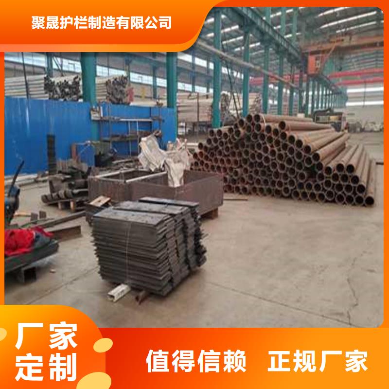 鋼背木護(hù)欄的用途分析
