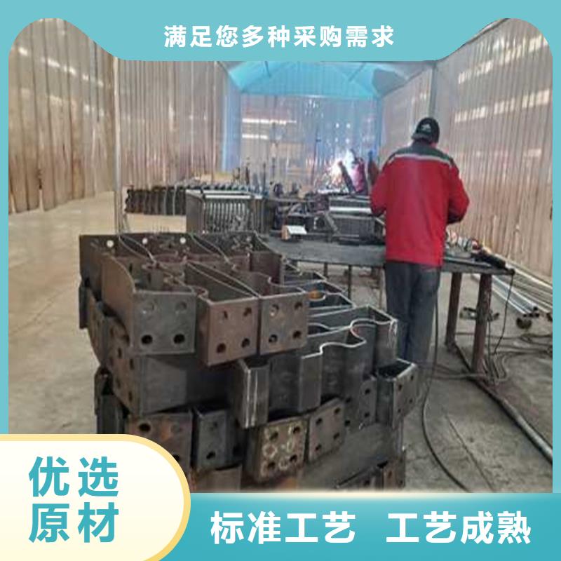 【護(hù)欄1】鍍鋅噴塑防撞欄質(zhì)優(yōu)價廉