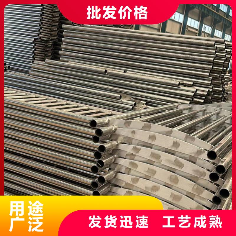 護(hù)欄橋梁鋼護(hù)欄廠精心