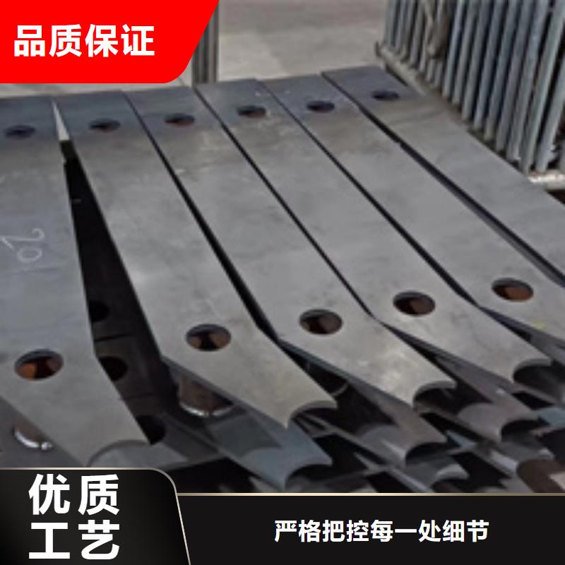  護(hù)欄一手貨源源頭廠(chǎng)家