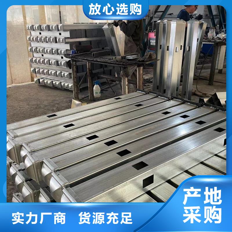 不锈钢防撞护栏厂家，定制