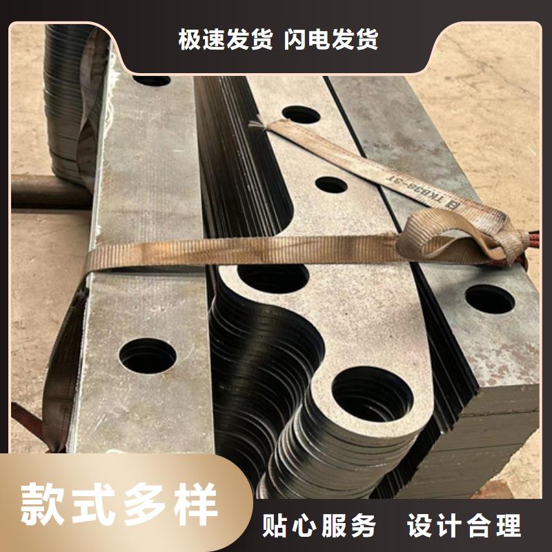  防撞護(hù)欄用心制作