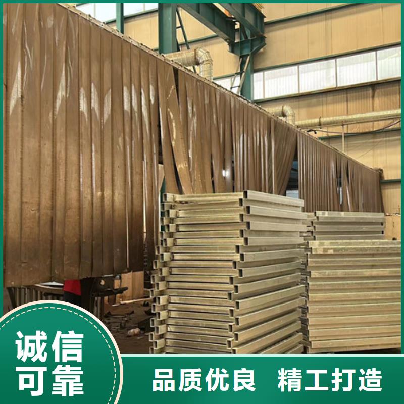 不銹鋼防撞護欄生產廠家有樣品