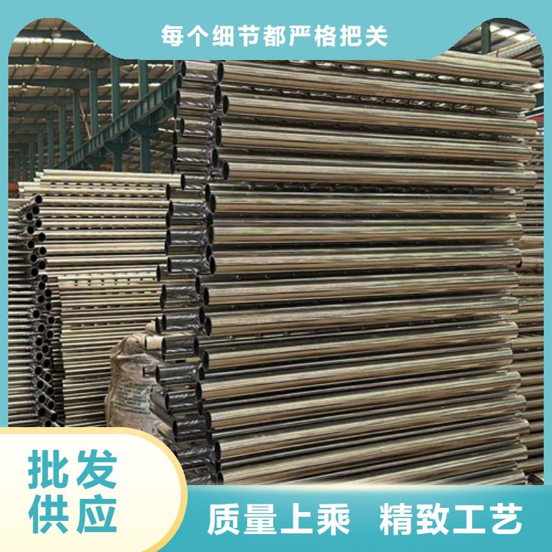 防撞護(hù)欄不銹鋼護(hù)欄廠把實惠留給您
