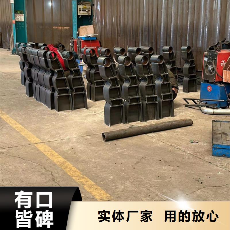  防撞護(hù)欄應(yīng)用廣泛