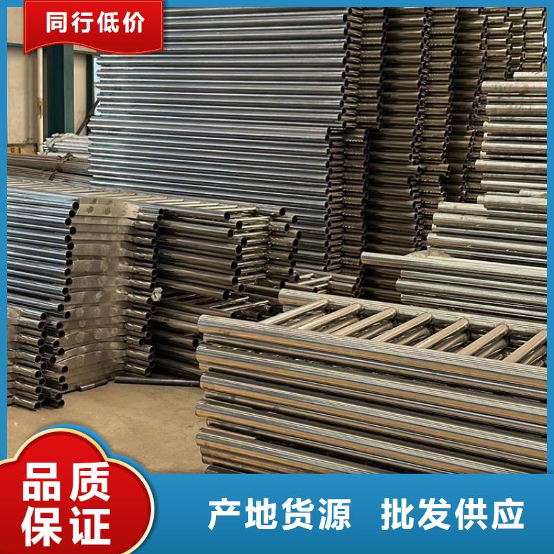 防撞護(hù)欄交通防撞圍欄細(xì)節(jié)嚴(yán)格凸顯品質(zhì)